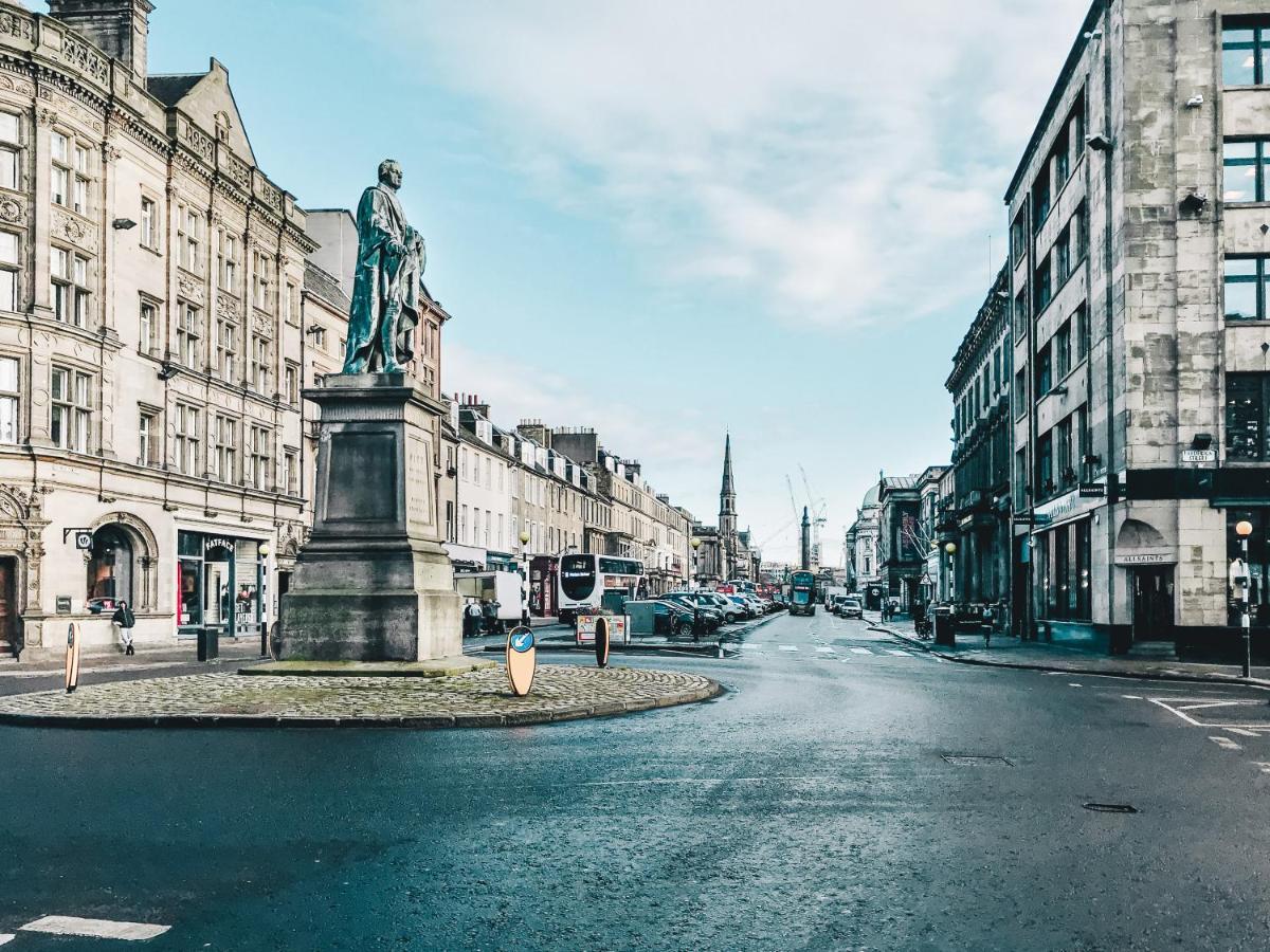 Edinburgh City Centre Aishia/Sakina Apartment Dış mekan fotoğraf